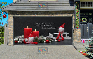 Decoración navideña con velas rojas y la inscripción Feliz Navidad y Próspero Año Nuevo Decoración de la cubierta de la puerta del garaje