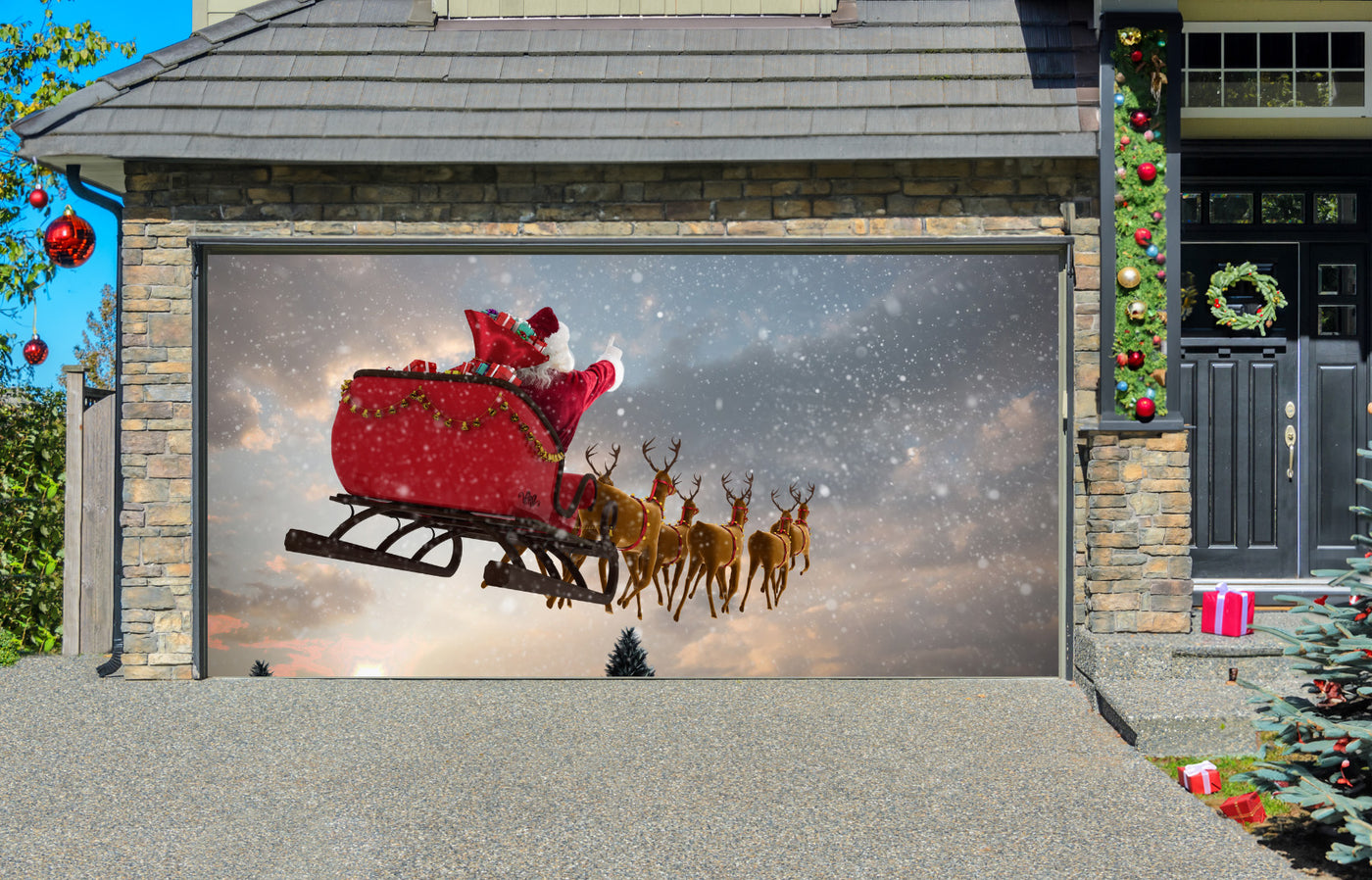 סנטה קלאוס רוכב על מזחלת עם קופסת מתנה כיסוי דלת מוסך לעטוף באנר לחג המולד