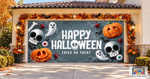 Halloween slik eller ballade med uhyggelige, søde figurer på gråt – garageportovertræk