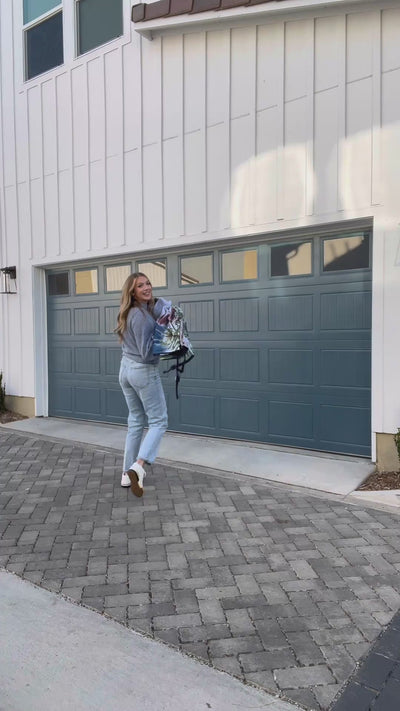 Fondo de pancarta para puerta de garaje con adorno rojo navideño